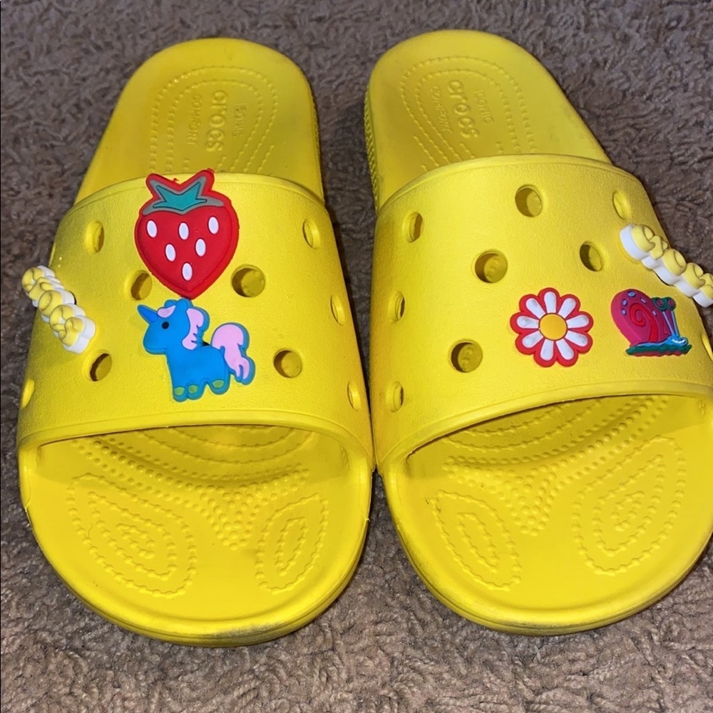 Crocs